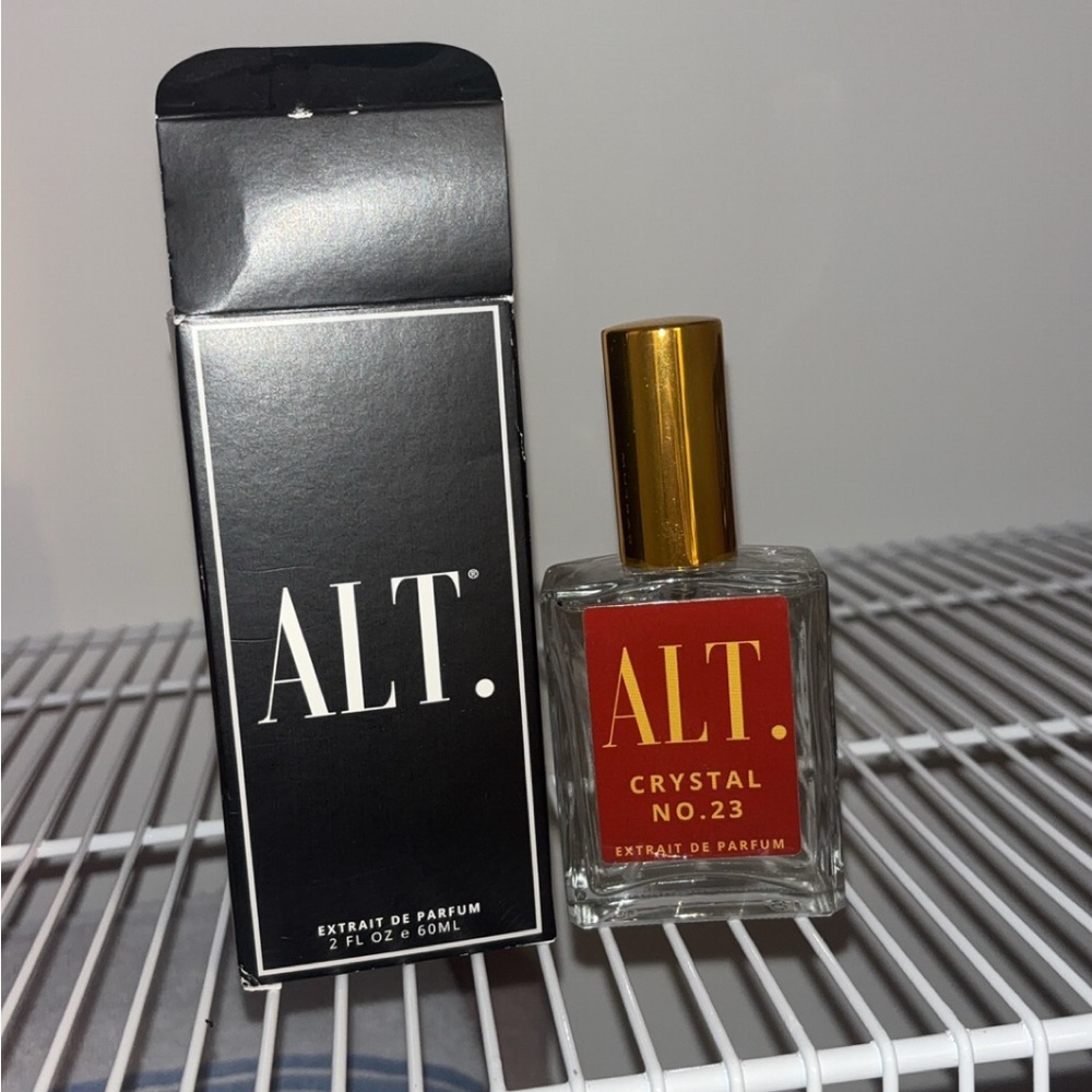 ALT. Crystal No.23 Perfume